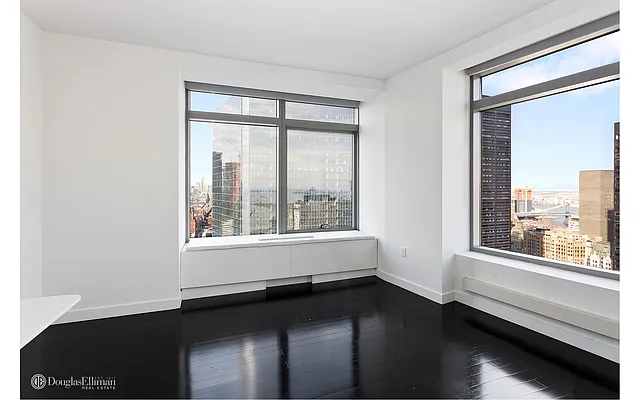 Rented by Douglas Elliman | media 16