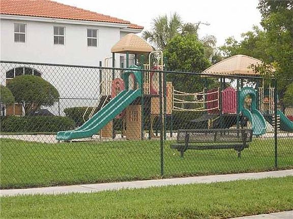 2nd image of 20817 NW 16th St