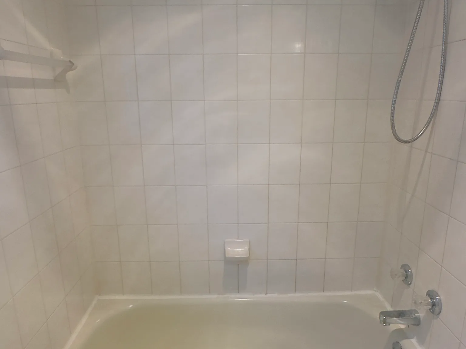 1 bed, $2,300 — Photo 2