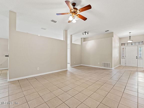5th image of 2329 SIDE WHEEL Court