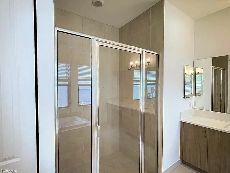 20914 Thistle Leaf Ln — Photo 10