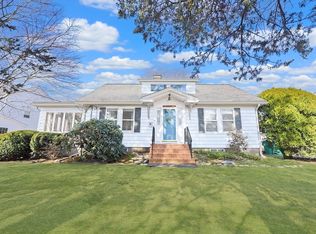 32 Sexton Ave, Westwood, MA 02090