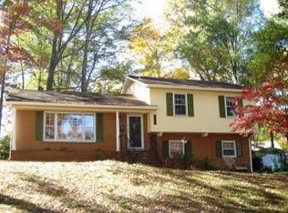 6500 Springfield Dr, Charlotte, NC 28212