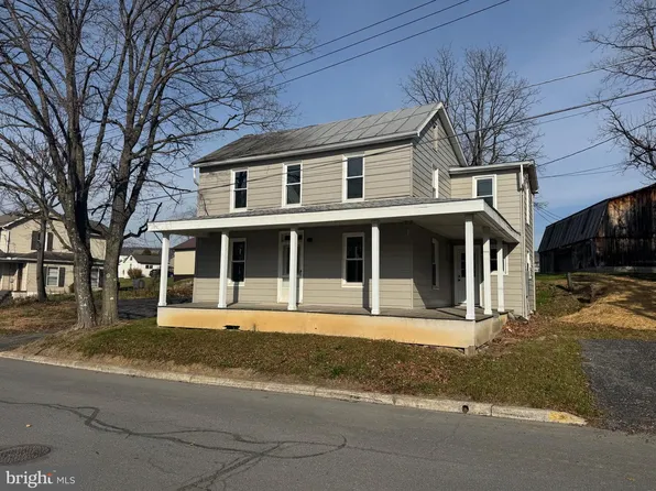 85 Maclay St, Milroy, PA 17063