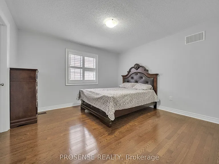 2 Timbercove Rd — Photo 17