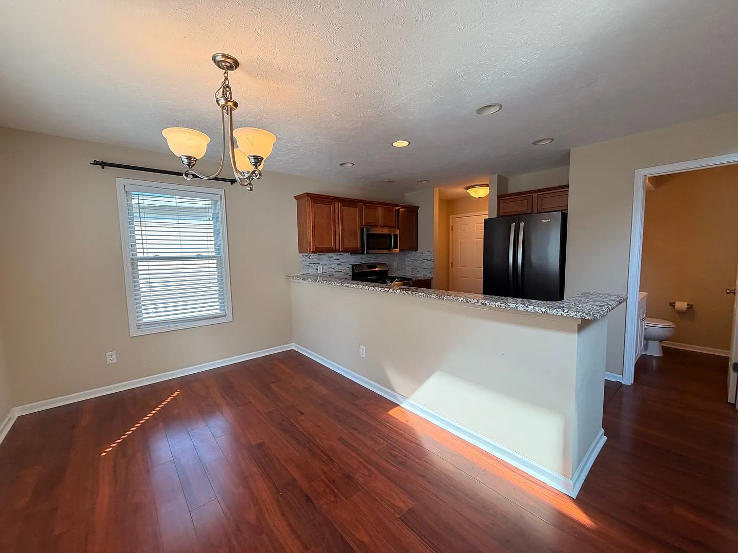 Forest Hills Schools Condo! — Photo 4