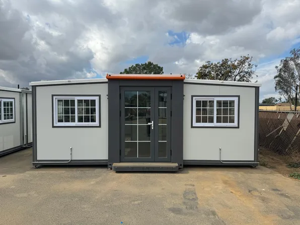 5024 Etiwanda Ave #3, Mira Loma, CA 91752