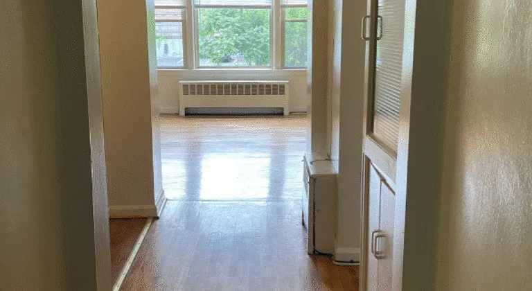 1114 E Genesee St — Photo 12
