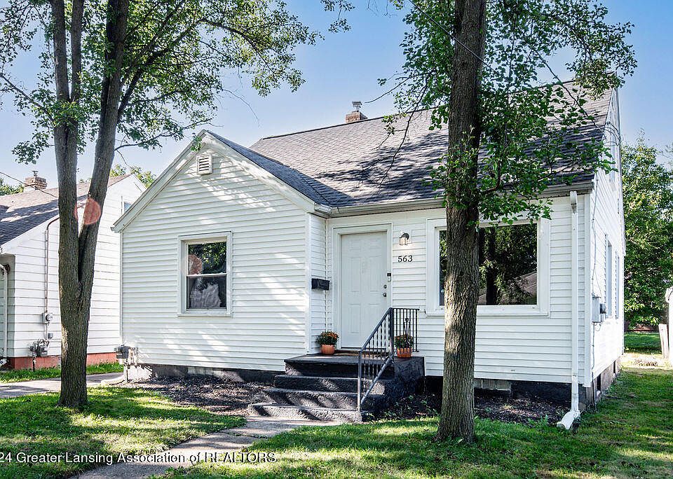 1st image of 563 E Greenlawn Ave