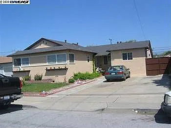 1327 Cumberland Ave photo 1