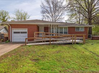 336 Brookline Pl, Bartlesville, OK 74006