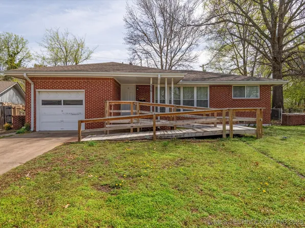 336 Brookline Pl, Bartlesville, OK 74006
