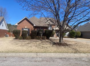 114 Berkshire Manor Cir, Alabaster, AL 35007