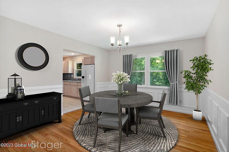 5th image of 7 Crommelin Drive