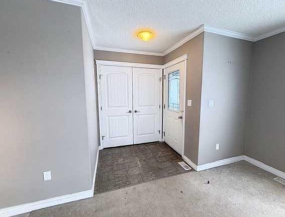 2nd image of 401 12th St SW