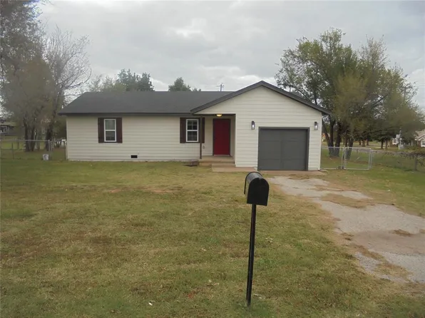 8951 NE 52nd St, Spencer, OK 73084