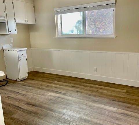 3rd image of 663 Belladonna Ct APT 3