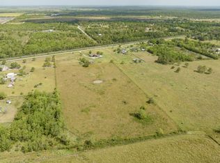9905 County Road 171, Liverpool, TX 77577