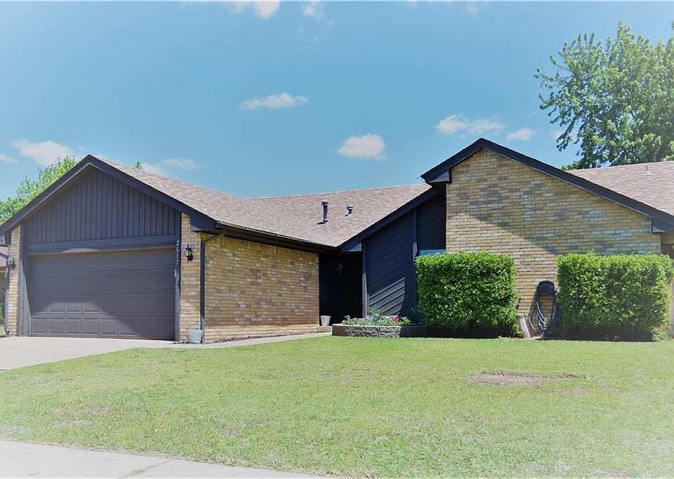 1st image of 2617 Countrywood Ln