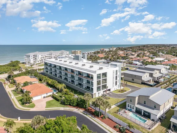 3031 Hafen Ln #208, Melbourne Beach, FL 32951