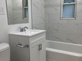 912 Prospect St, Takoma Park, MD