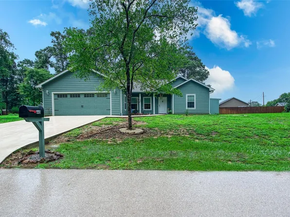 445 Faulkner Avenue, Coldspring, TX 77331