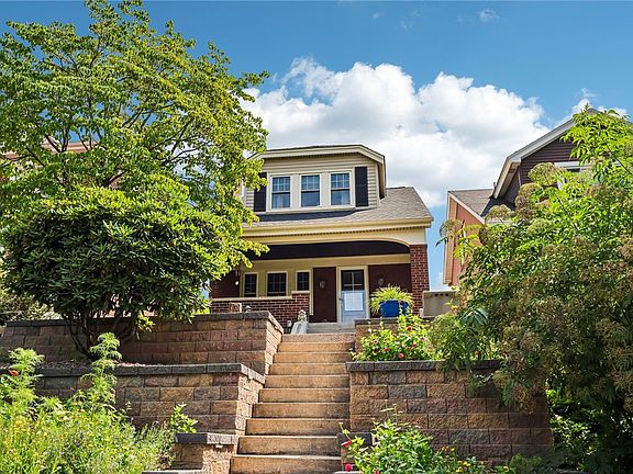2nd image of 1221 Trevanion Ave