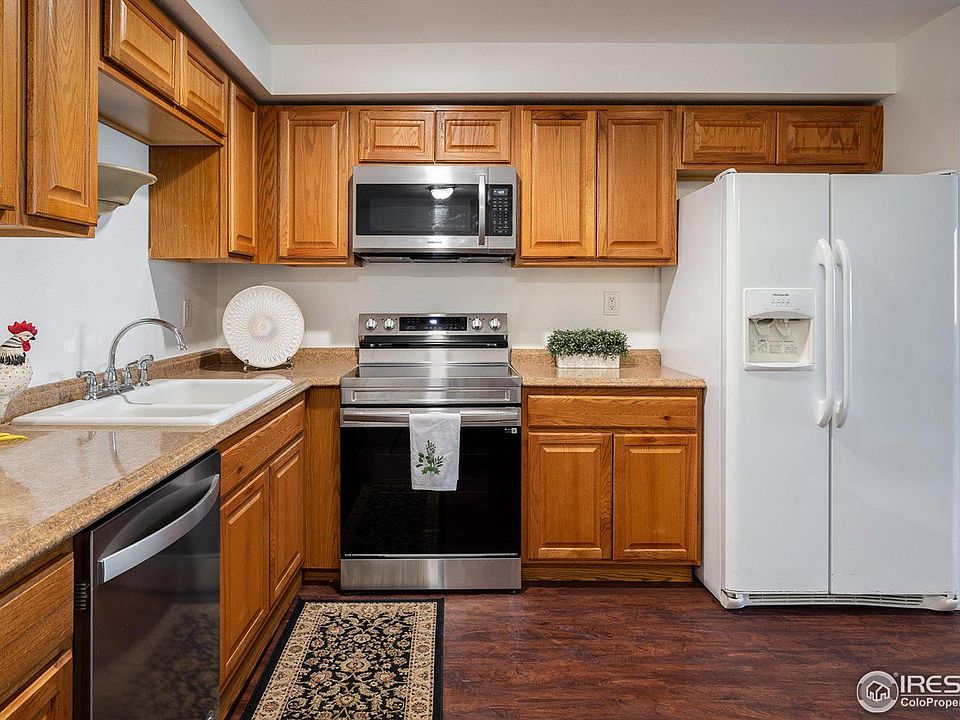 1st image of 645 Manhattan Pl #111