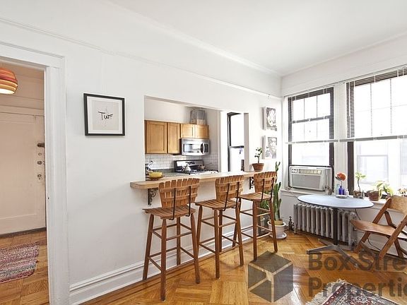 5th image of 54 Saint Nicholas Ave #3A