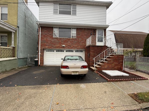 234 Wheeler St FLOOR 2