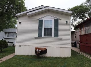 428 W Touhy Ave #222, Des Plaines, IL 60018