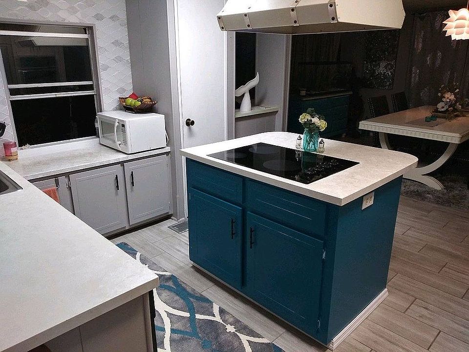Kitchen entrance
