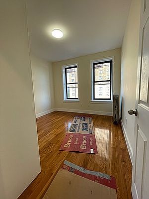 2nd image of 1946 Amsterdam Ave APT 5