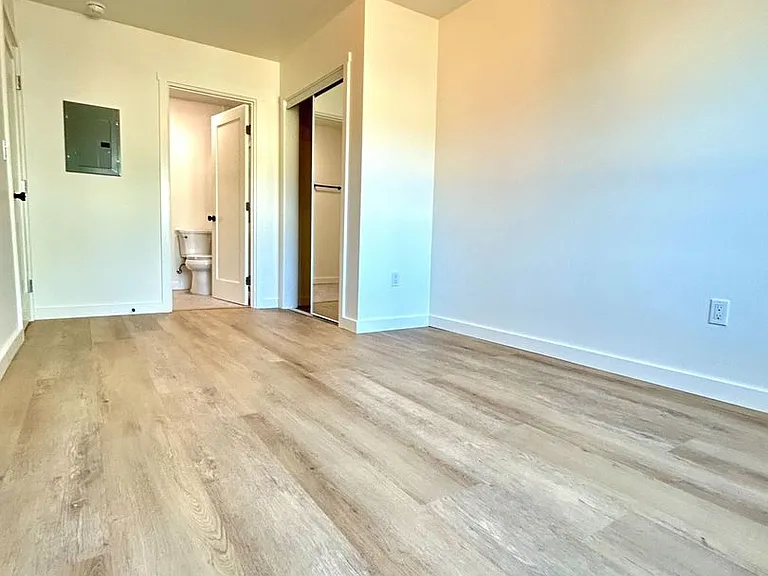 1-Bed/1-Bath Near Downtown San Luis Obispo and Cal Poly — Photo 17