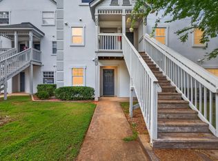 2510 Avent Ferry Rd APT 103, Raleigh, NC 27606