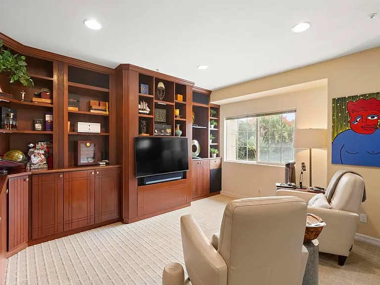 6805 Farms View Ct — Photo 25