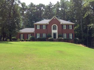 235 Creekview Trl, Fayetteville, GA 30214