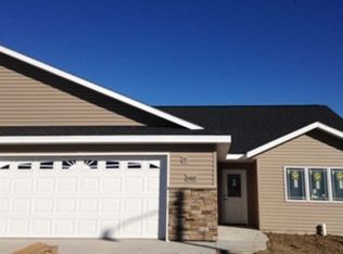1408 2nd Ave NW, Beulah, ND 58523