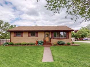 3806 16th Ave NW, Rochester, MN 55901