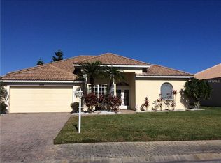 3709 72nd Ter E, Sarasota, FL 34243