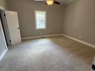 204 Strange Ct, Spartanburg, SC 29301