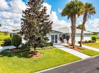 10850 Cup Dr, San Antonio, FL 33576
