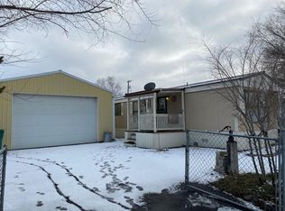 420 Hollywood St, Newell, CA 96134