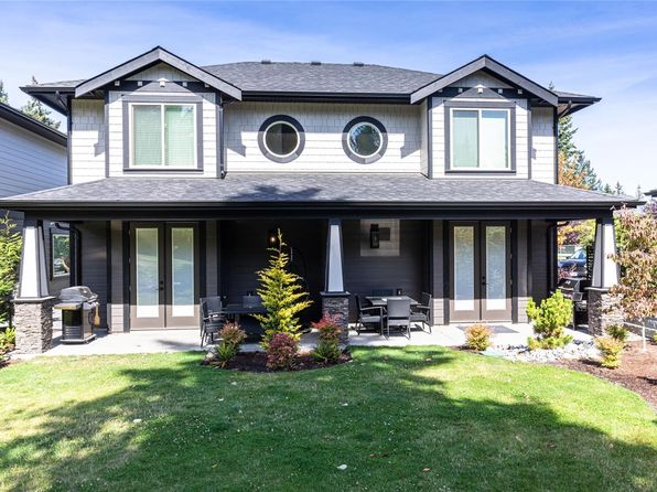 1175 Resort Dr #3, Parksville, BC V9P 2E3