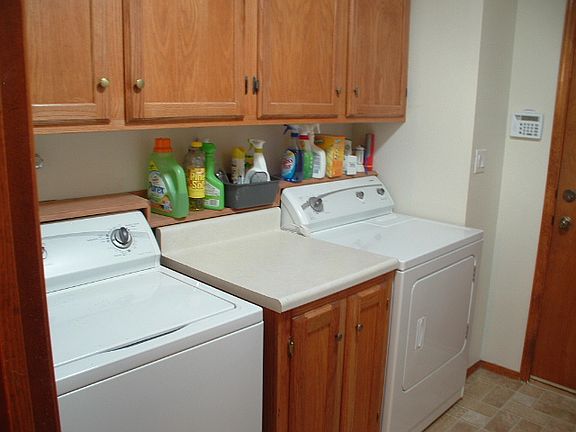 2nd image of 7305 Rosewood Ct NW