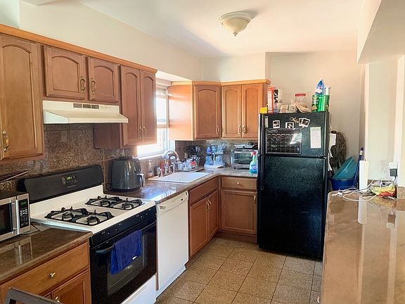 4th image of 57-57 78th St #2B