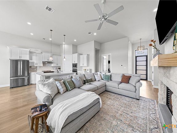 4th image of 6213 Brasada Ln