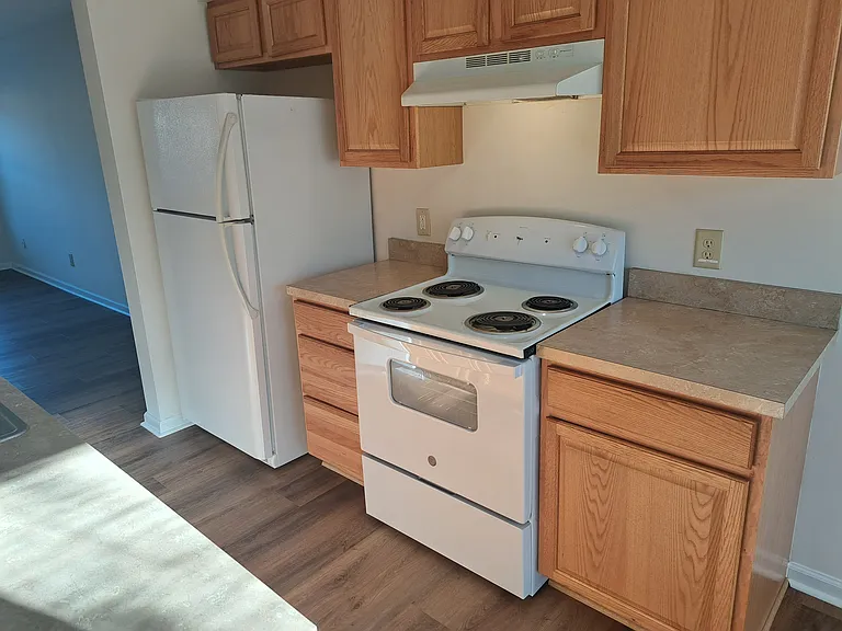 5685 Campus Dr — Photo 9