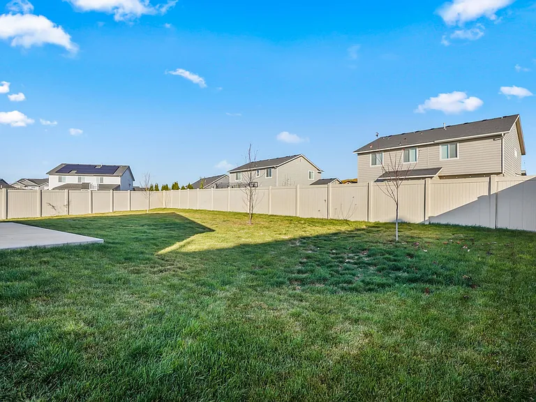 17806 N Pegram Way — Photo 24