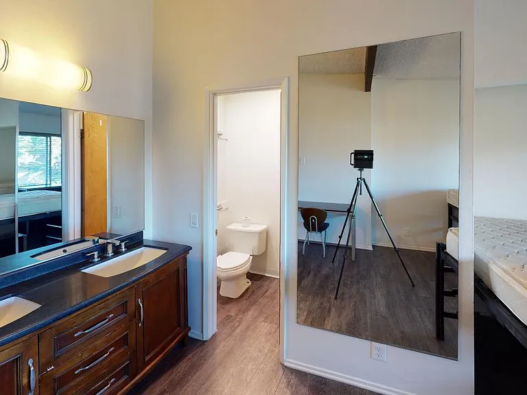 831 Cliff Dr — Photo 18